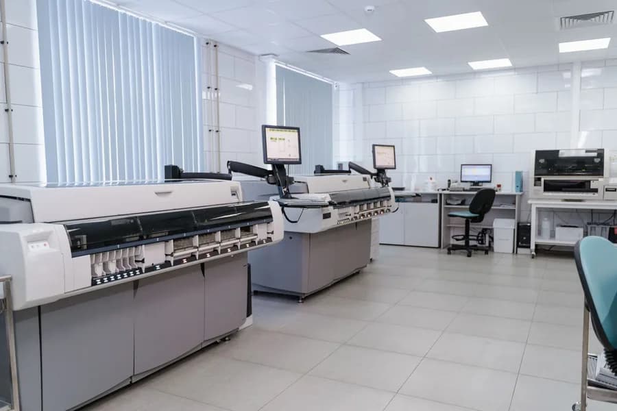 Automated diagnostic machines in a modern laboratory